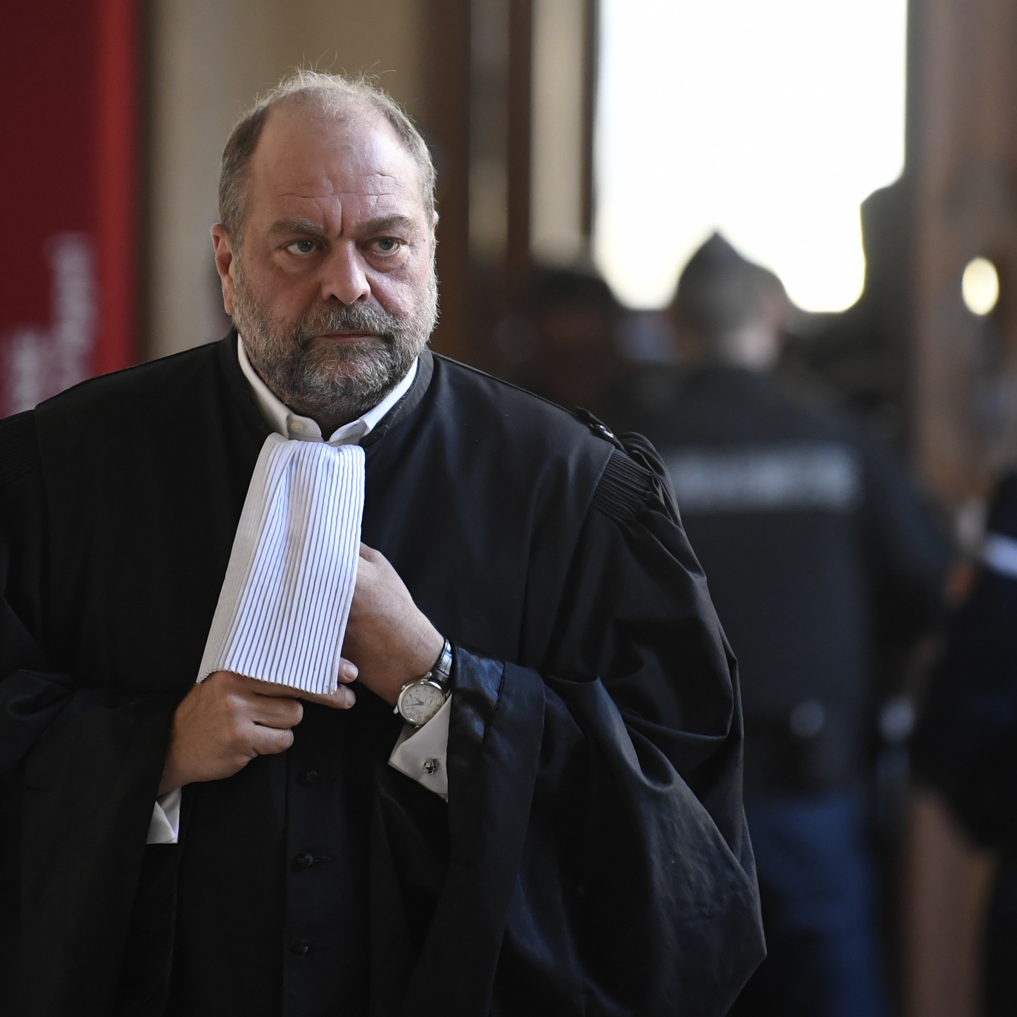 Aux Assises, les pires ordures se précipitent pour excuser les pires criminels.